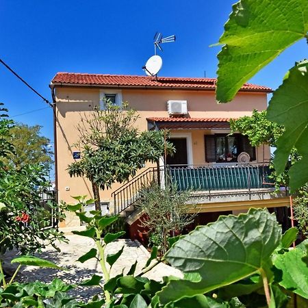Apartmani Kovac Funtana Extérieur photo