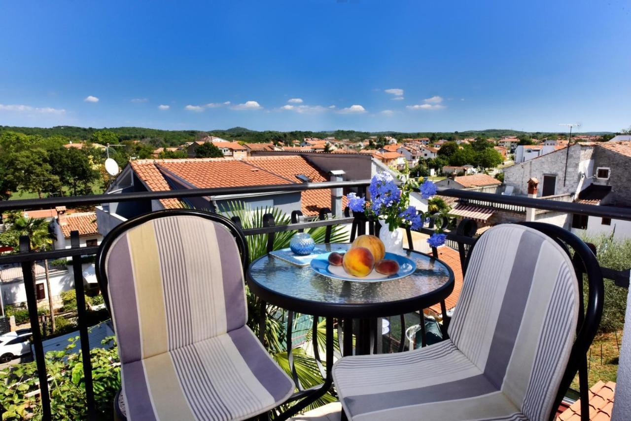 Apartmani Kovac Funtana Extérieur photo