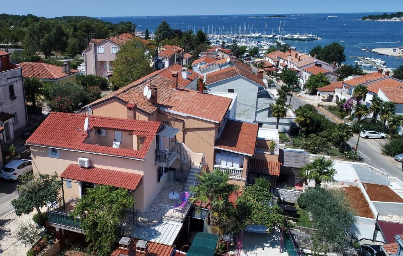 Apartmani Kovac Funtana Extérieur photo