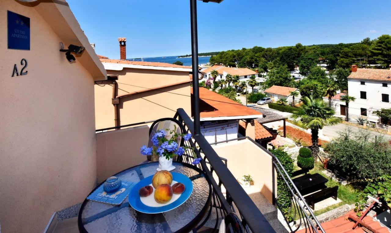 Apartmani Kovac Funtana Extérieur photo